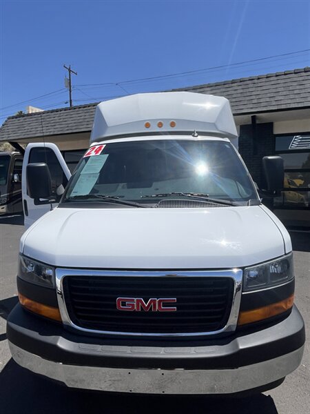 Used 2024 GMC Savana 3500 w/ Power Convenience Package RWD image 3