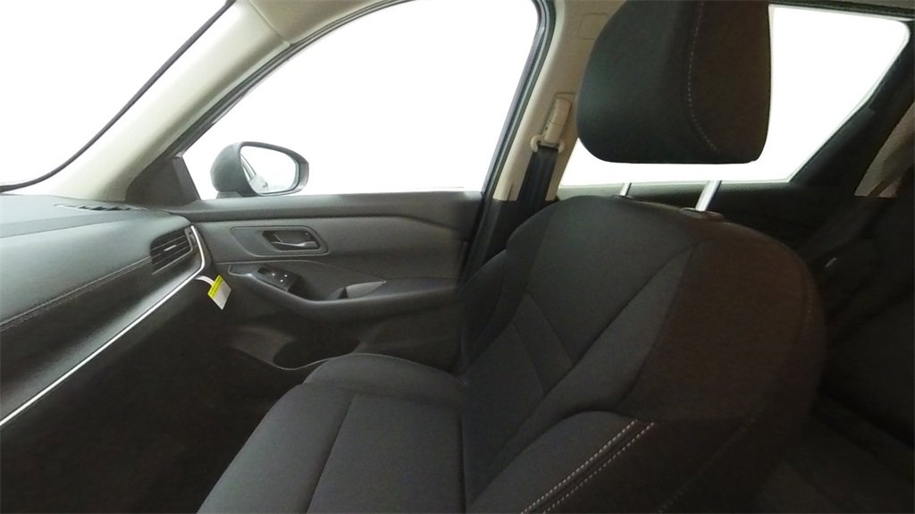 New 2026 Nissan Rogue S image 21