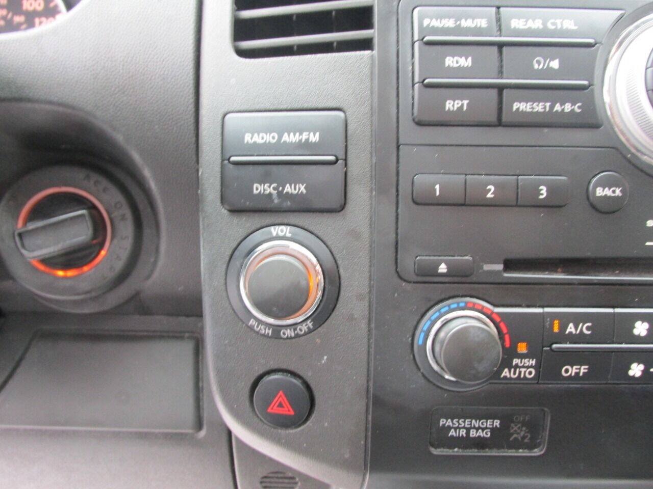 Used 2012 Nissan Pathfinder Silver w/ DVD Entertainment Pkg AWD/4WD image 32