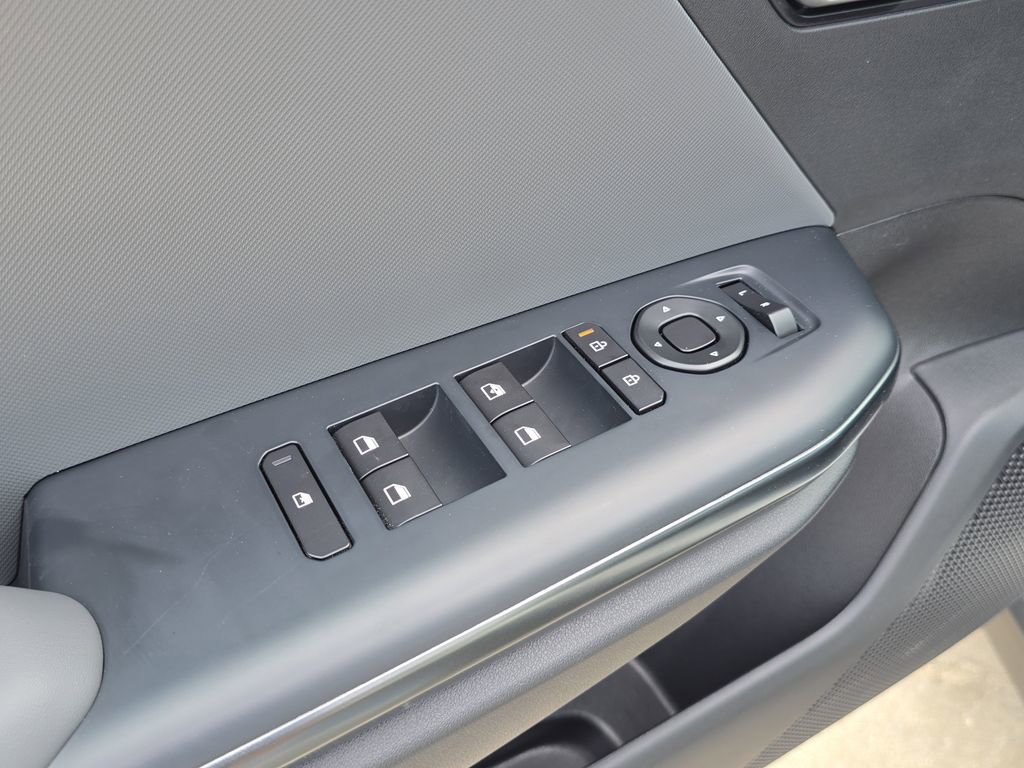 New 2025 Kia K4 LXS image 20