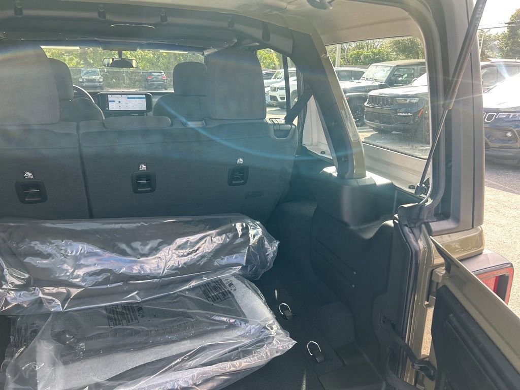 New 2026 Jeep Wrangler Sport image 31