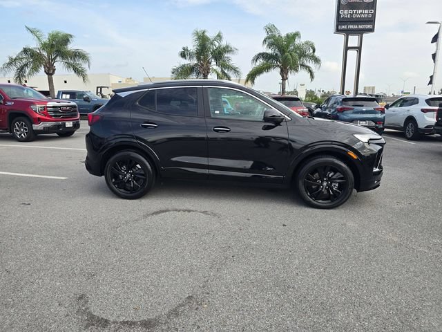 Used 2025 Buick Encore GX Sport Touring w/ Advanced Technology Package FWD image 4