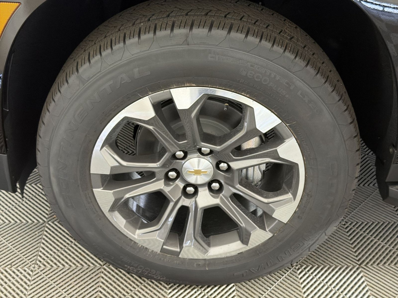 New 2026 Chevrolet Tahoe LS AWD/4WD image 12