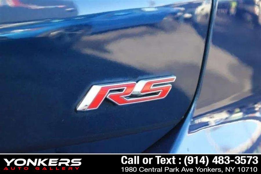 Used 2022 Chevrolet Equinox RS w/ Infotainment Package image 10