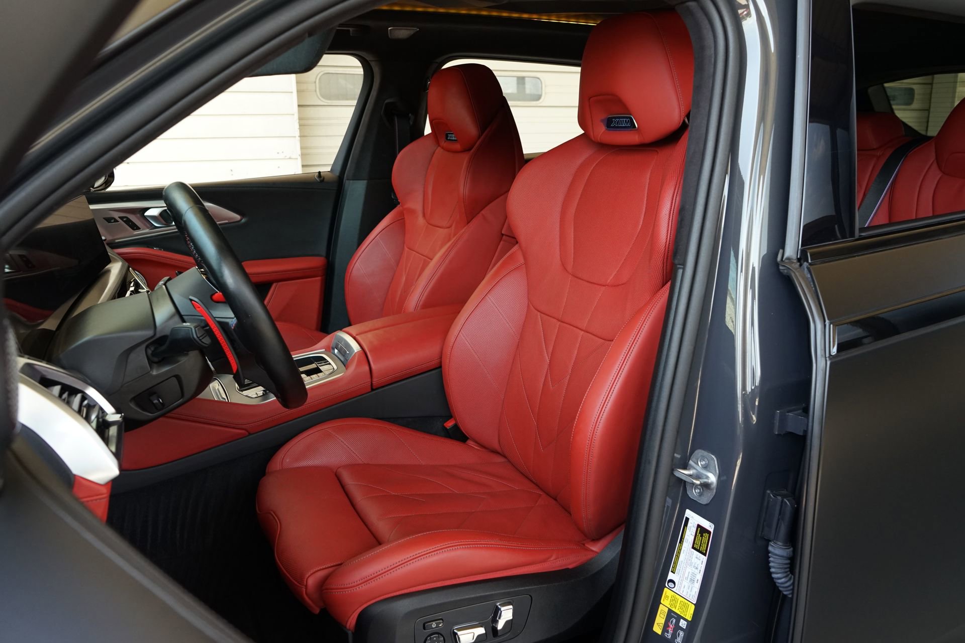 Used 2023 BMW XM AWD/4WD image 10