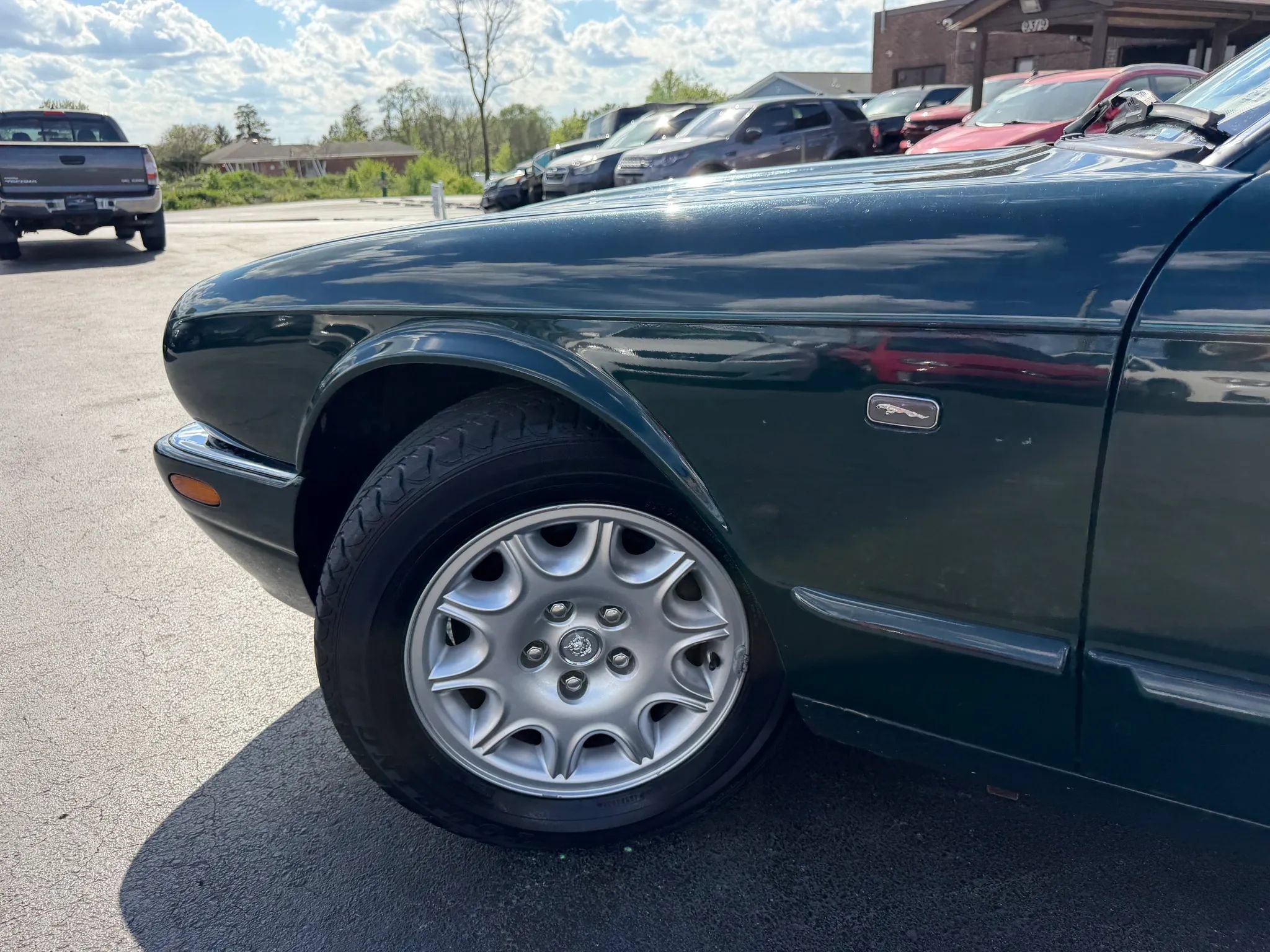 Used 2001 Jaguar XJ8 RWD image 43