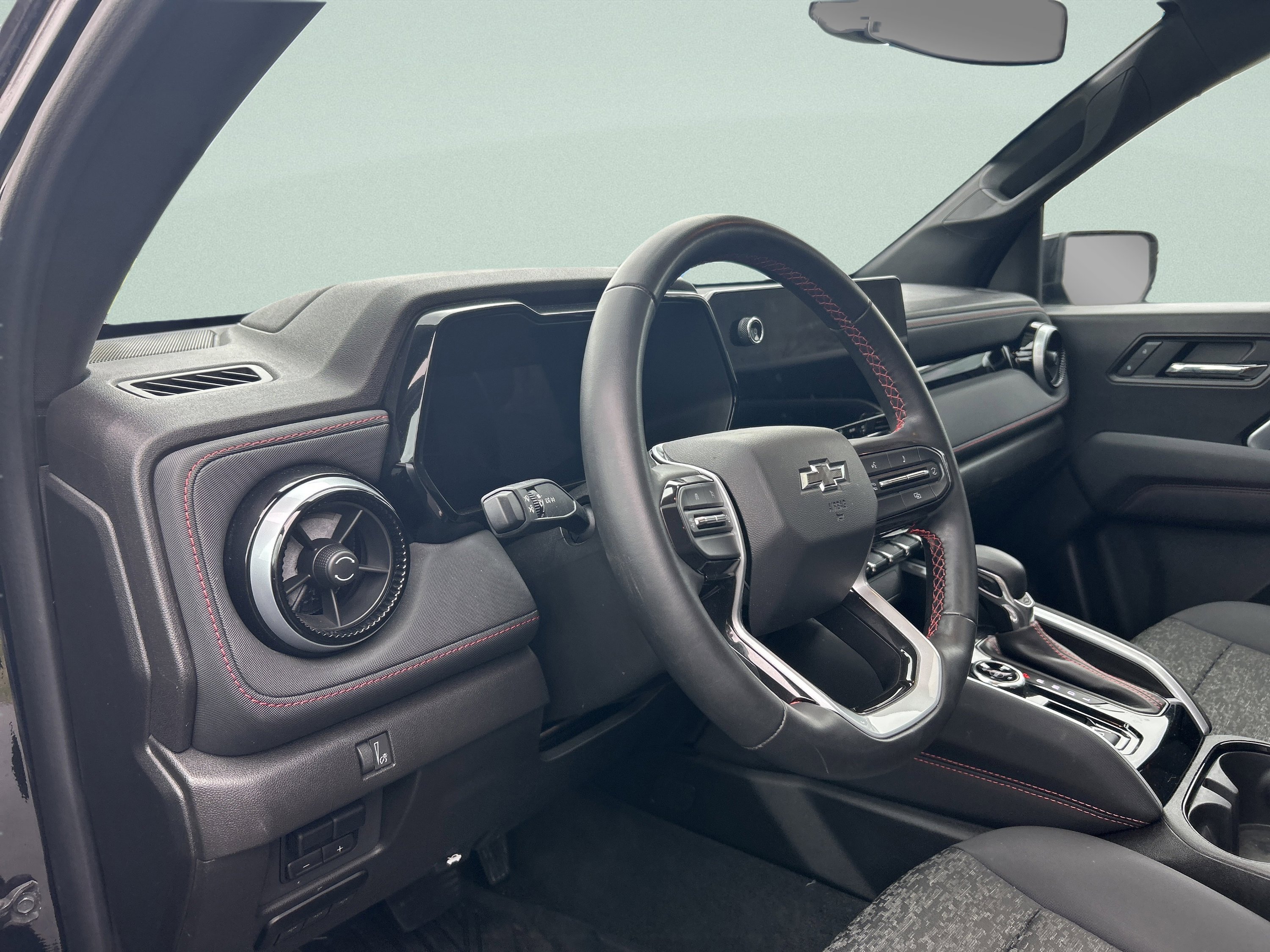 Used 2023 Chevrolet Colorado Z71 w/ Advanced Trailering Package image 13