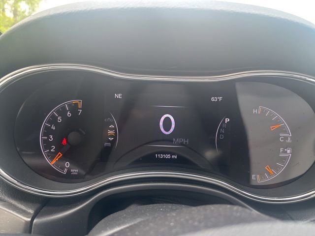 Used 2017 Jeep Grand Cherokee Altitude AWD/4WD image 9