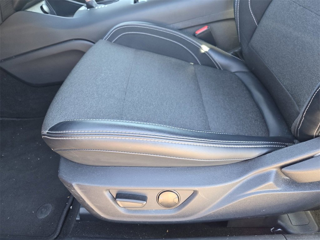 Used 2024 Ford Mustang Coupe image 12