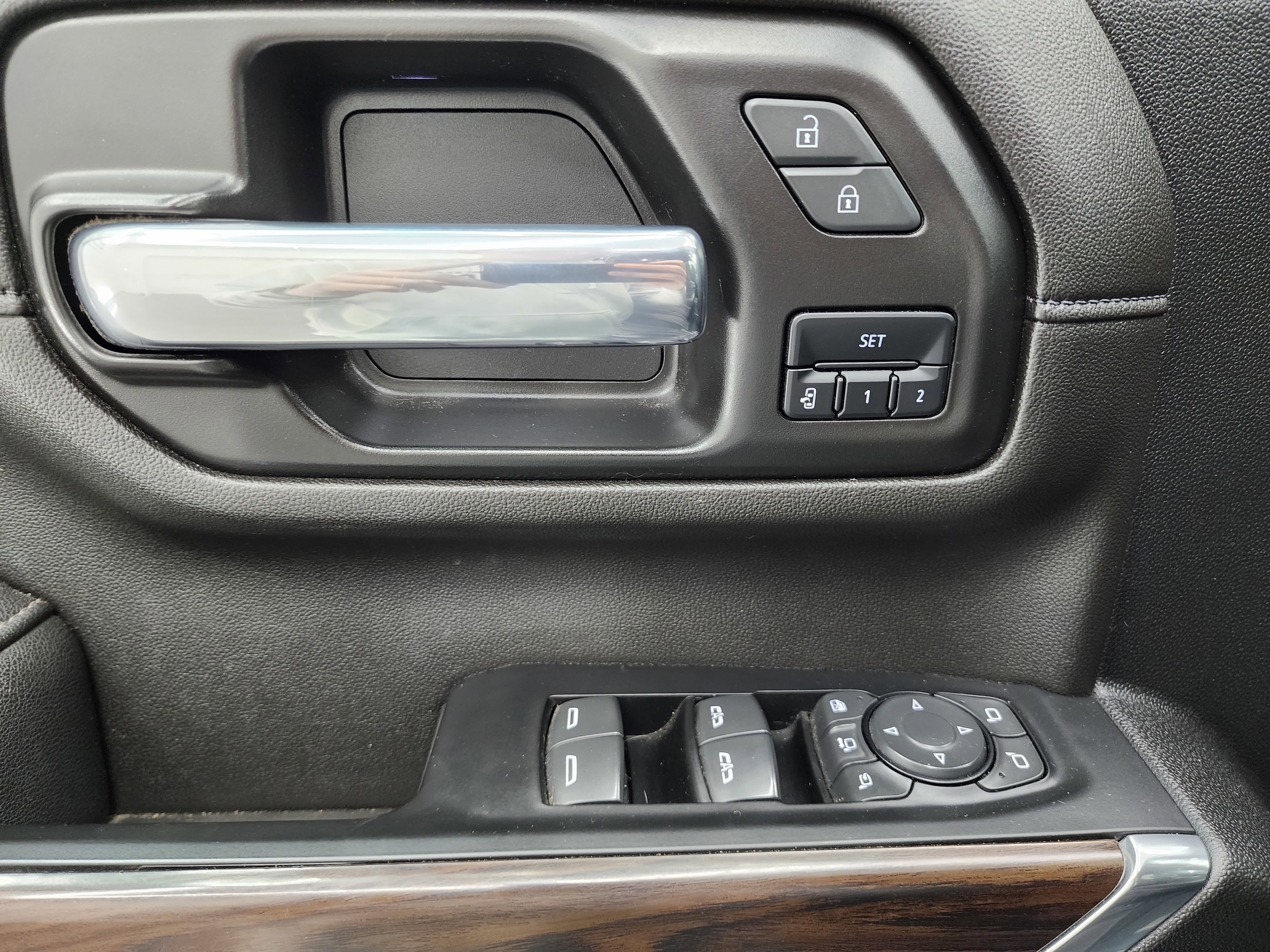 Used 2022 GMC Sierra 2500 SLT w/ LPO, GMC Protection Package image 39