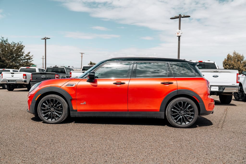 Used 2022 MINI Cooper Clubman S w/ Premium Package AWD/4WD image 4