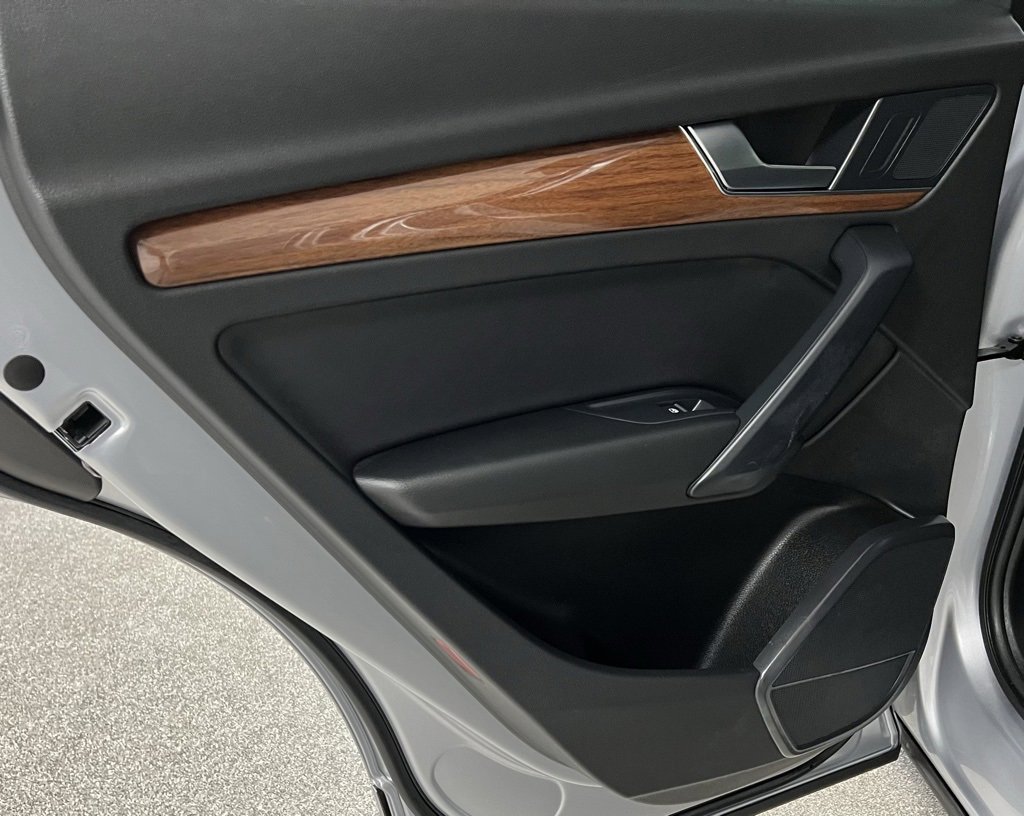 Used 2022 Audi Q5 2.0T Premium image 53