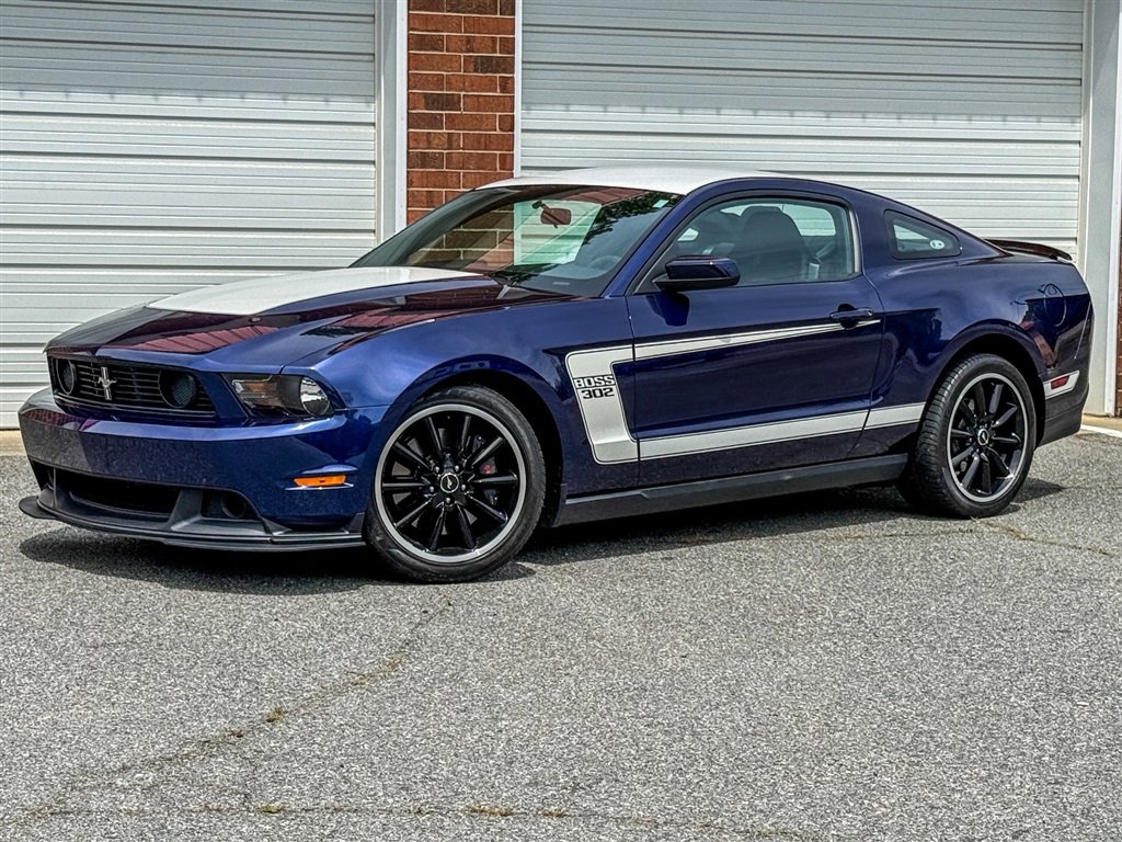 Used 2012 Ford Mustang Boss 302 w/ Boss 302 Accessory Pkg RWD image 8