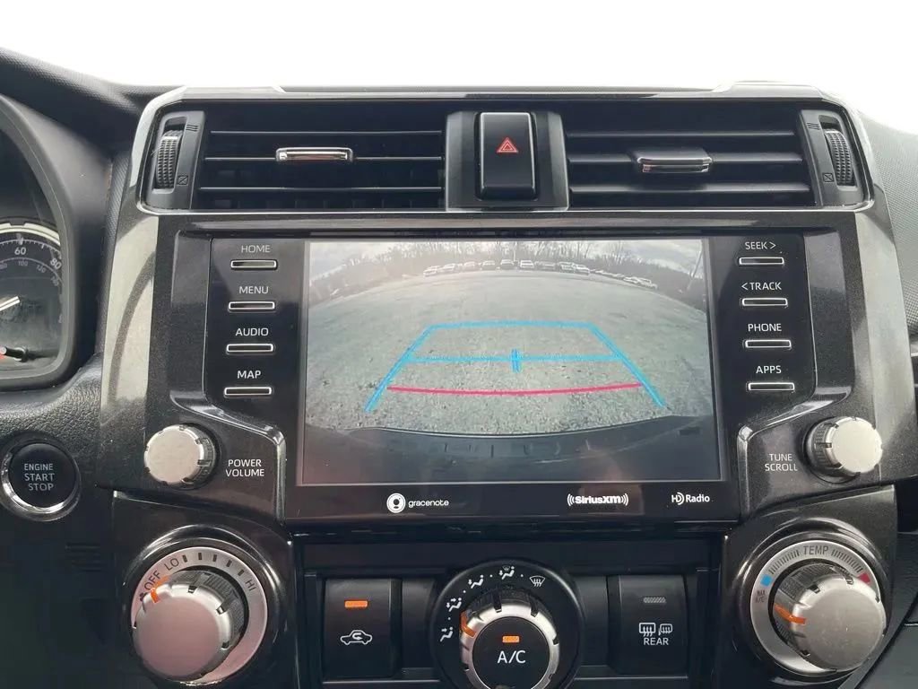 Used 2021 Toyota 4Runner Venture w/ Moonroof Package AWD/4WD image 23