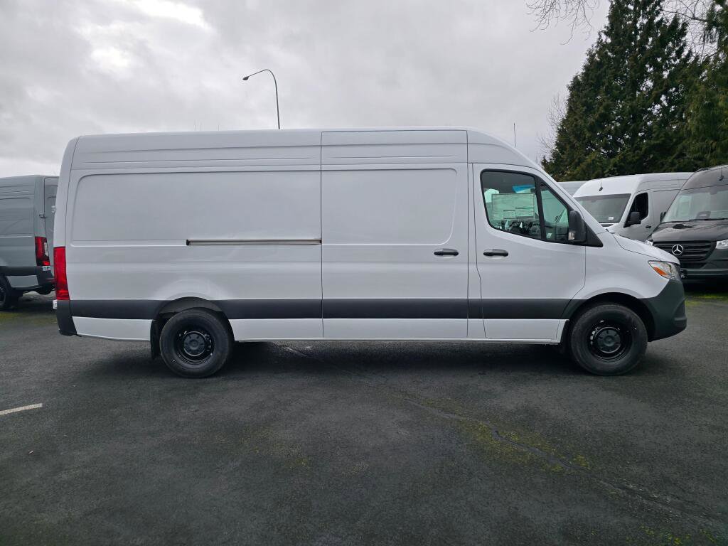 New 2025 Mercedes-Benz Sprinter 2500 image 7