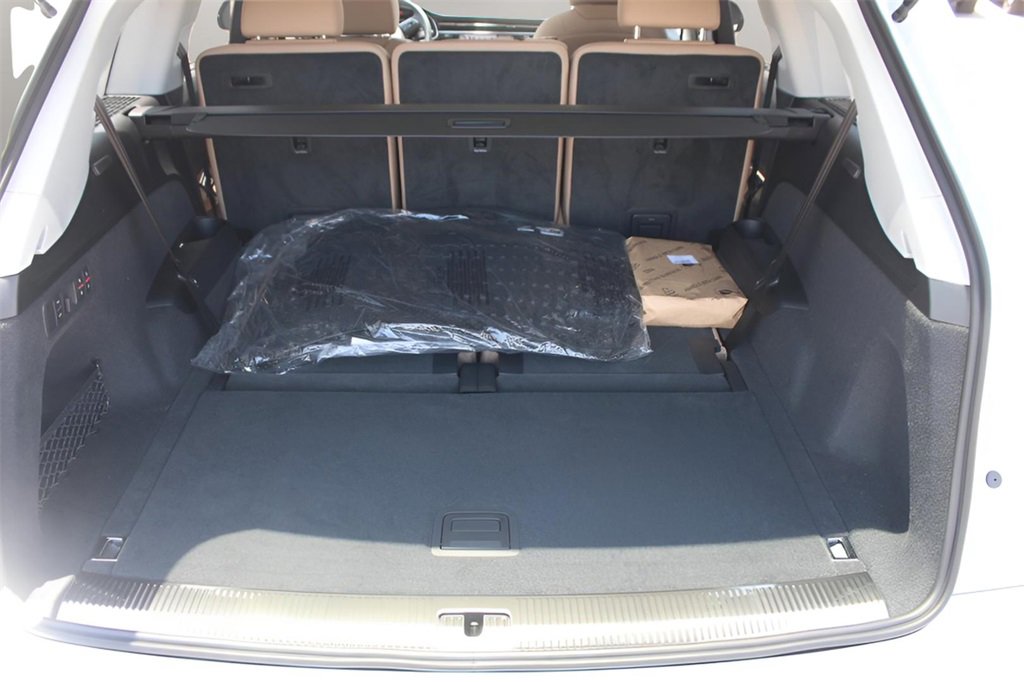 New 2025 Audi Q7 3.0T Premium Plus image 12