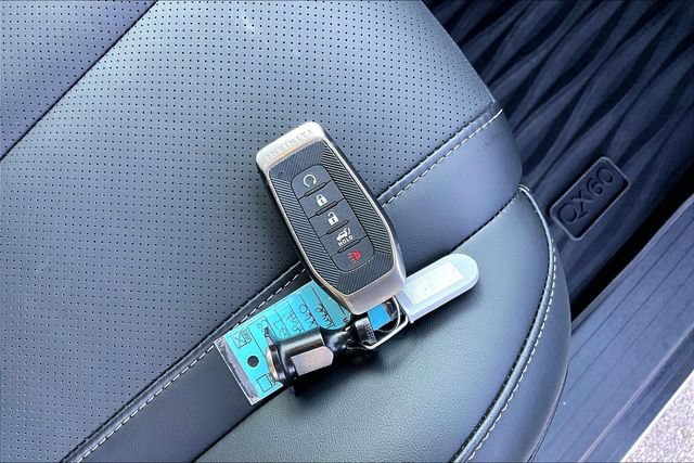 Used 2027 INFINITI QX60 Luxe w/ Cargo Package AWD/4WD image 11
