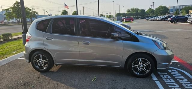 Used 2010 Honda Fit image 5