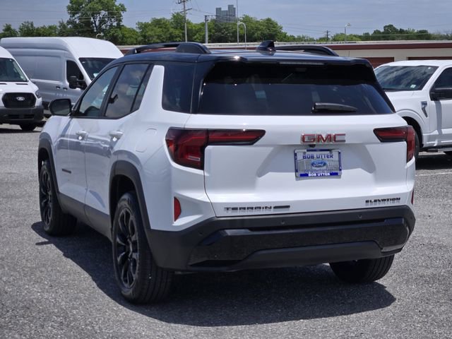 Used 2025 GMC Terrain Elevation w/ Elevation Premium Package AWD/4WD image 5