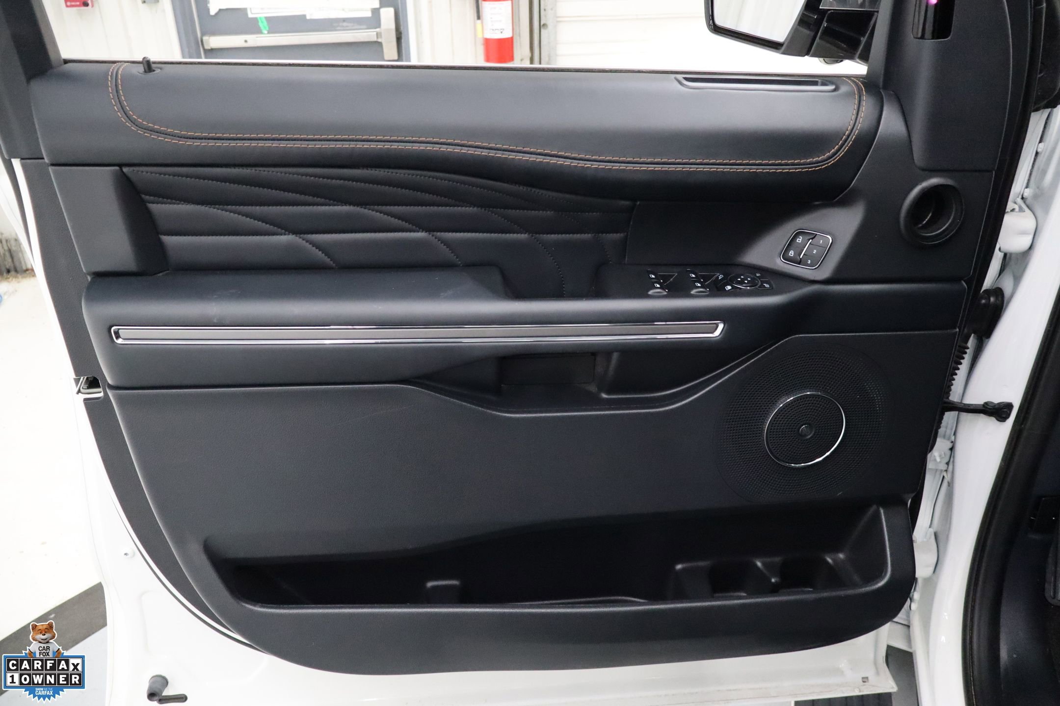 Used 2024 Ford Expedition Max Platinum image 14