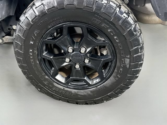 Used 2022 Jeep Gladiator Sport AWD/4WD image 31