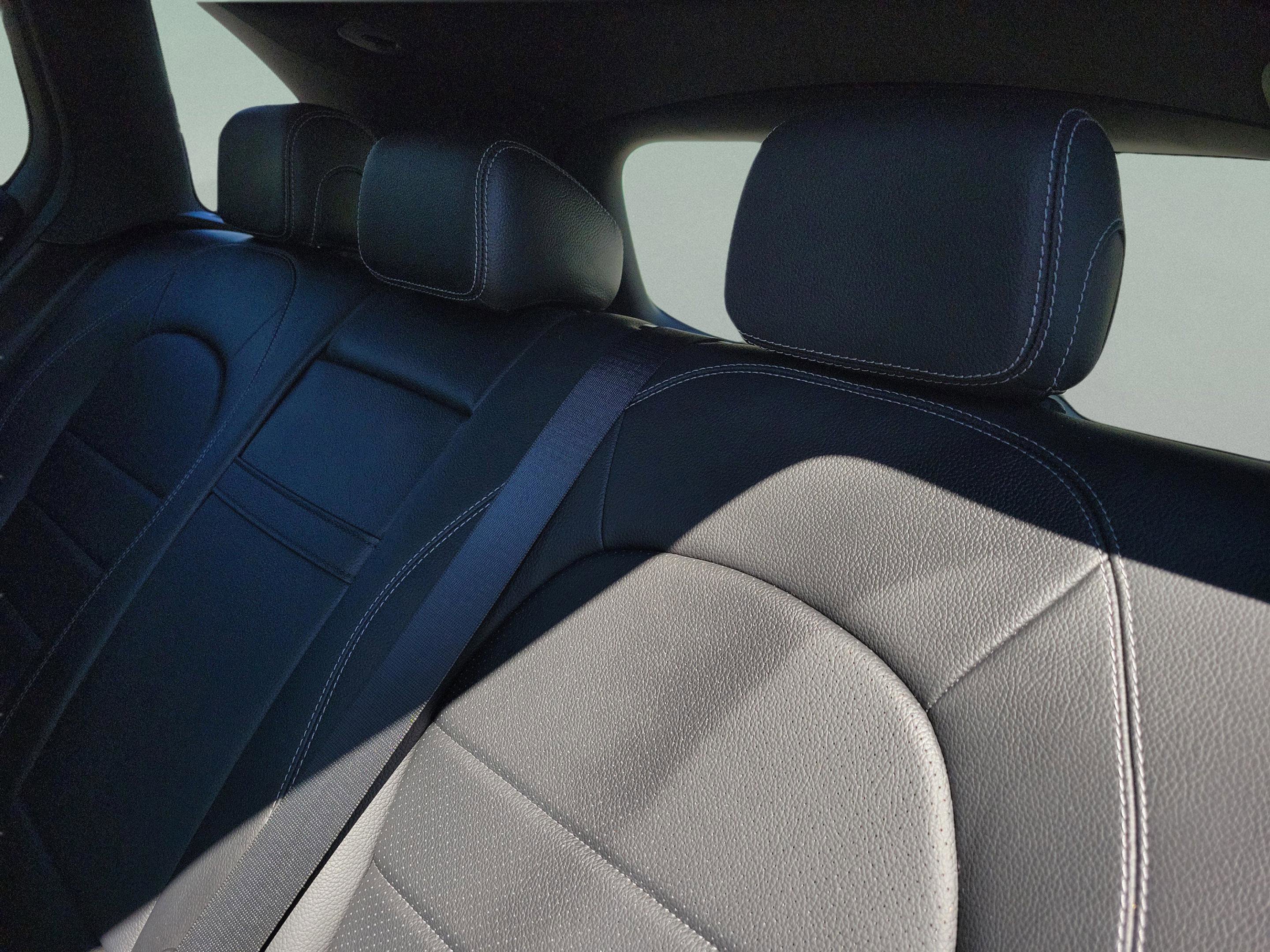 Used 2022 Mercedes-Benz GLC 300 image 8