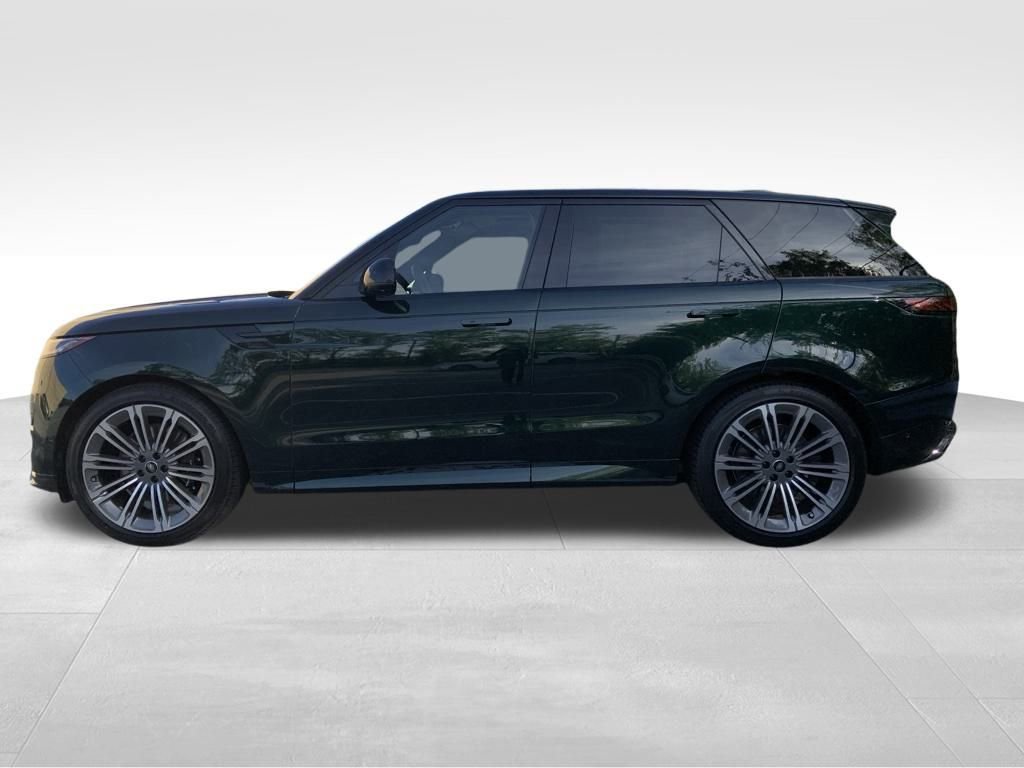 New 2025 Land Rover Range Rover Sport Dynamic SE image 5