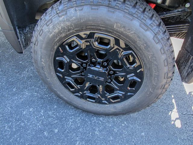 New 2026 GMC Sierra 3500 Denali w/ Denali Reserve Package image 10