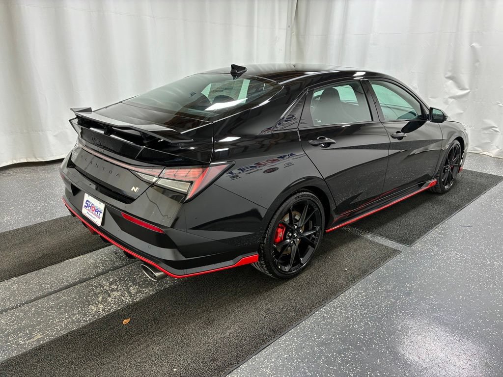 New 2026 Hyundai Elantra N FWD image 4