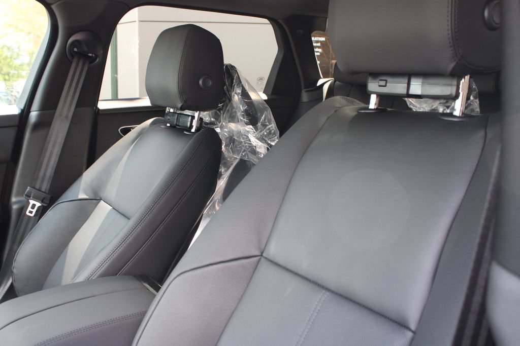 New 2026 Land Rover Range Rover Velar S AWD/4WD image 6