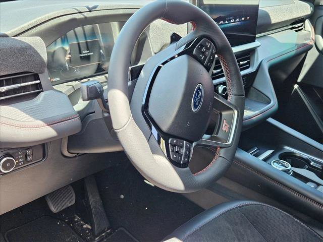 New 2025 Ford Explorer ST image 3