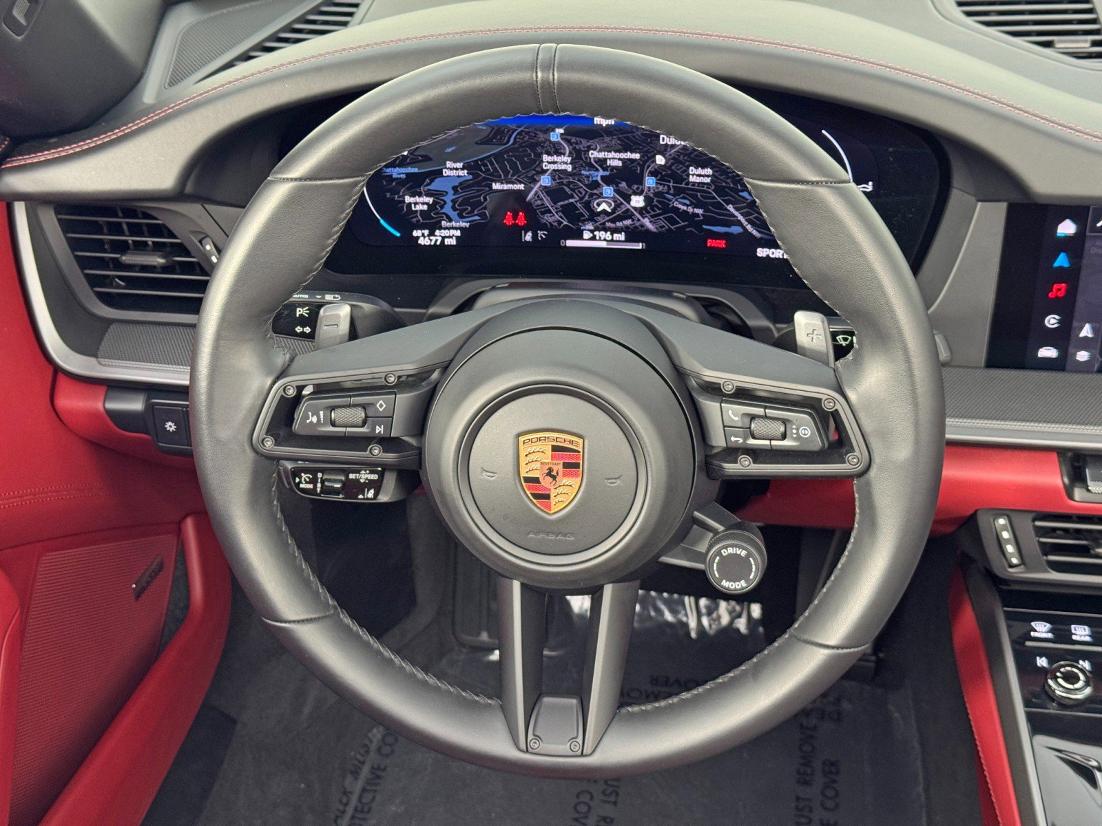 Used 2025 Porsche 911 Carrera RWD image 19