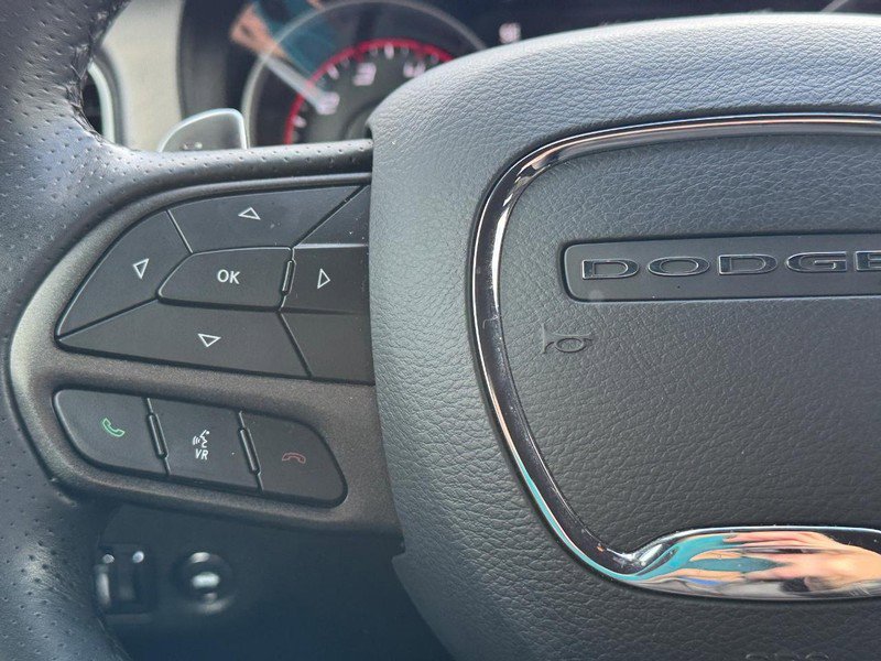 Used 2023 Dodge Charger R/T w/ Technology Group image 18
