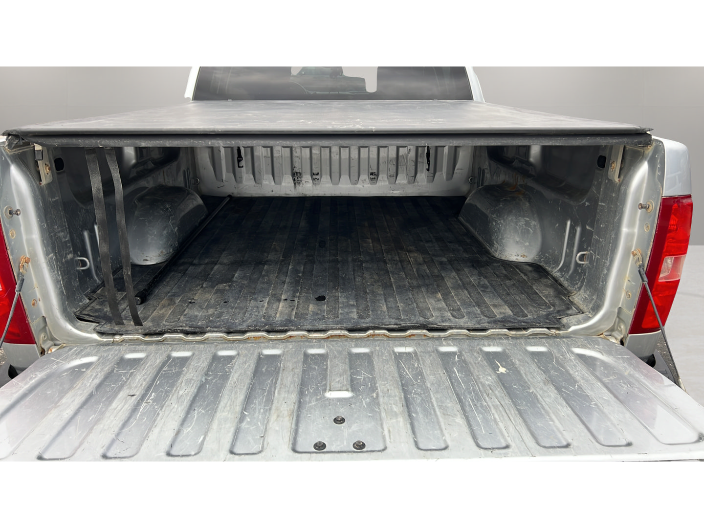 Certified 2013 Chevrolet Silverado 1500 LT w/ All-Star Edition AWD/4WD image 29