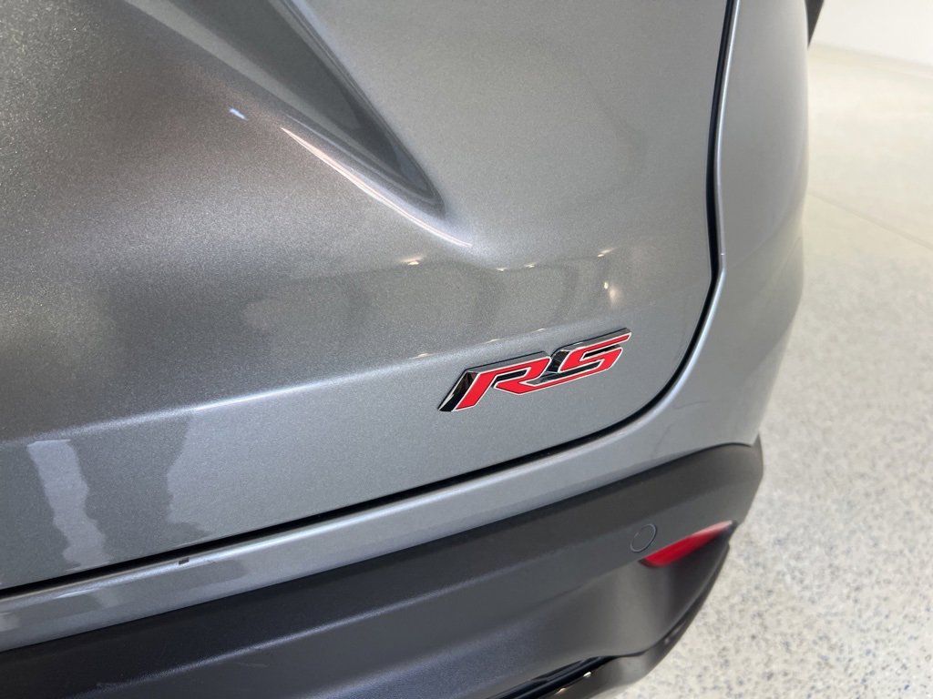 Used 2025 Chevrolet Trax RS w/ Sunroof Package image 29