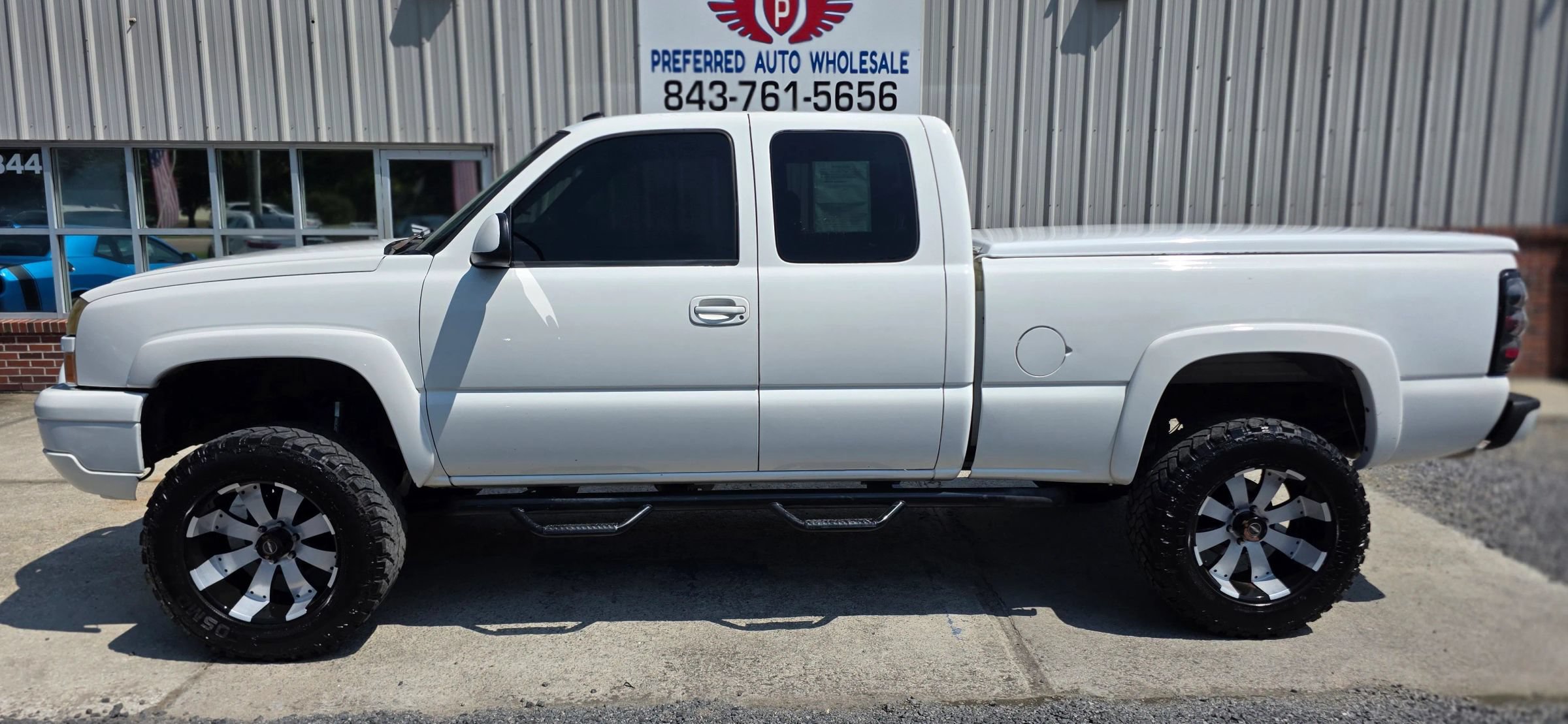Used 2004 Chevrolet Silverado 1500 4x4 Extended Cab w/ Z71 Convenience Package 1 image 3