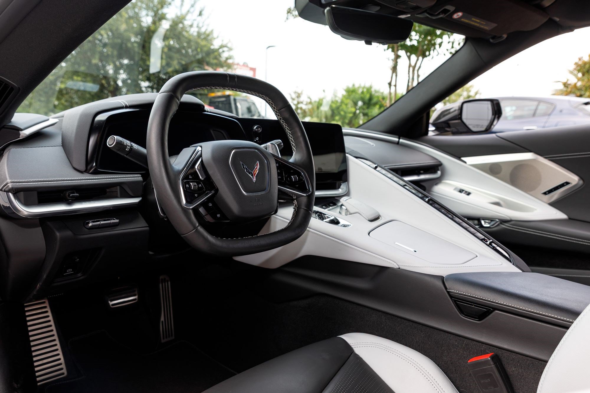 Used 2021 Chevrolet Corvette Stingray Preferred Cpe w/ Z51 Performance Package RWD image 21