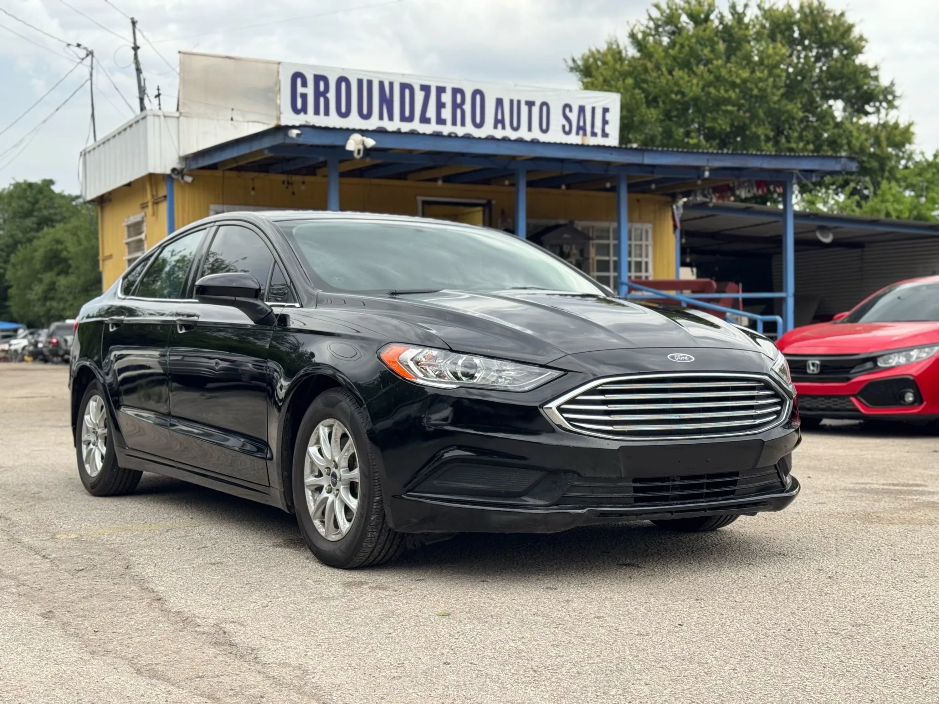 Used 2017 Ford Fusion S FWD image 1