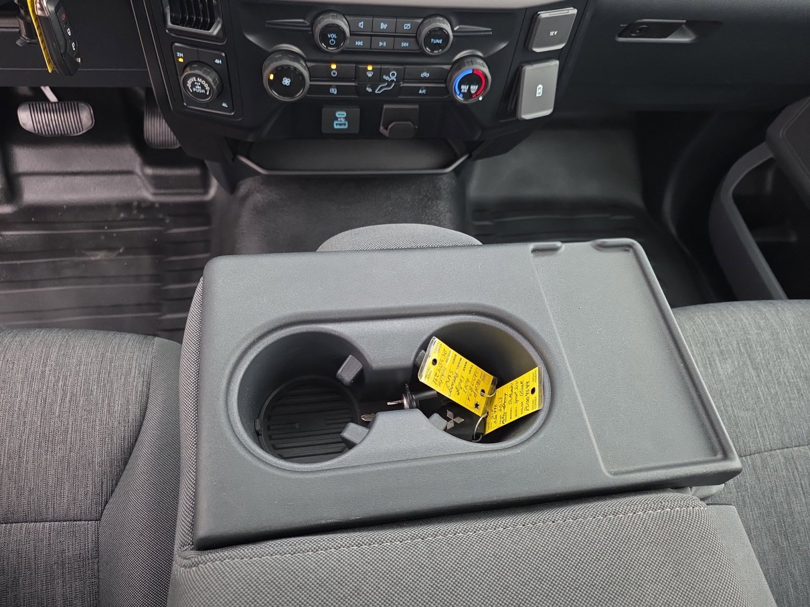 Used 2024 Ford F150 XL image 22