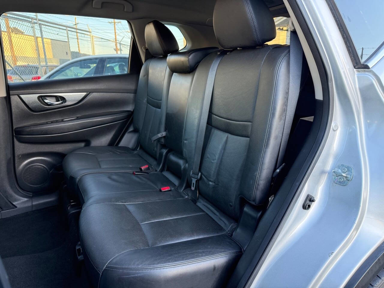 Used 2014 Nissan Rogue SL image 12