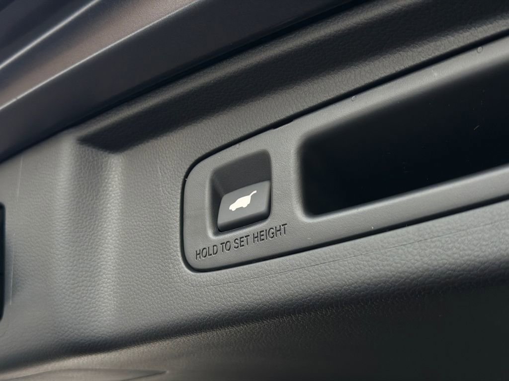 New 2026 Honda CR-V EX-L image 9
