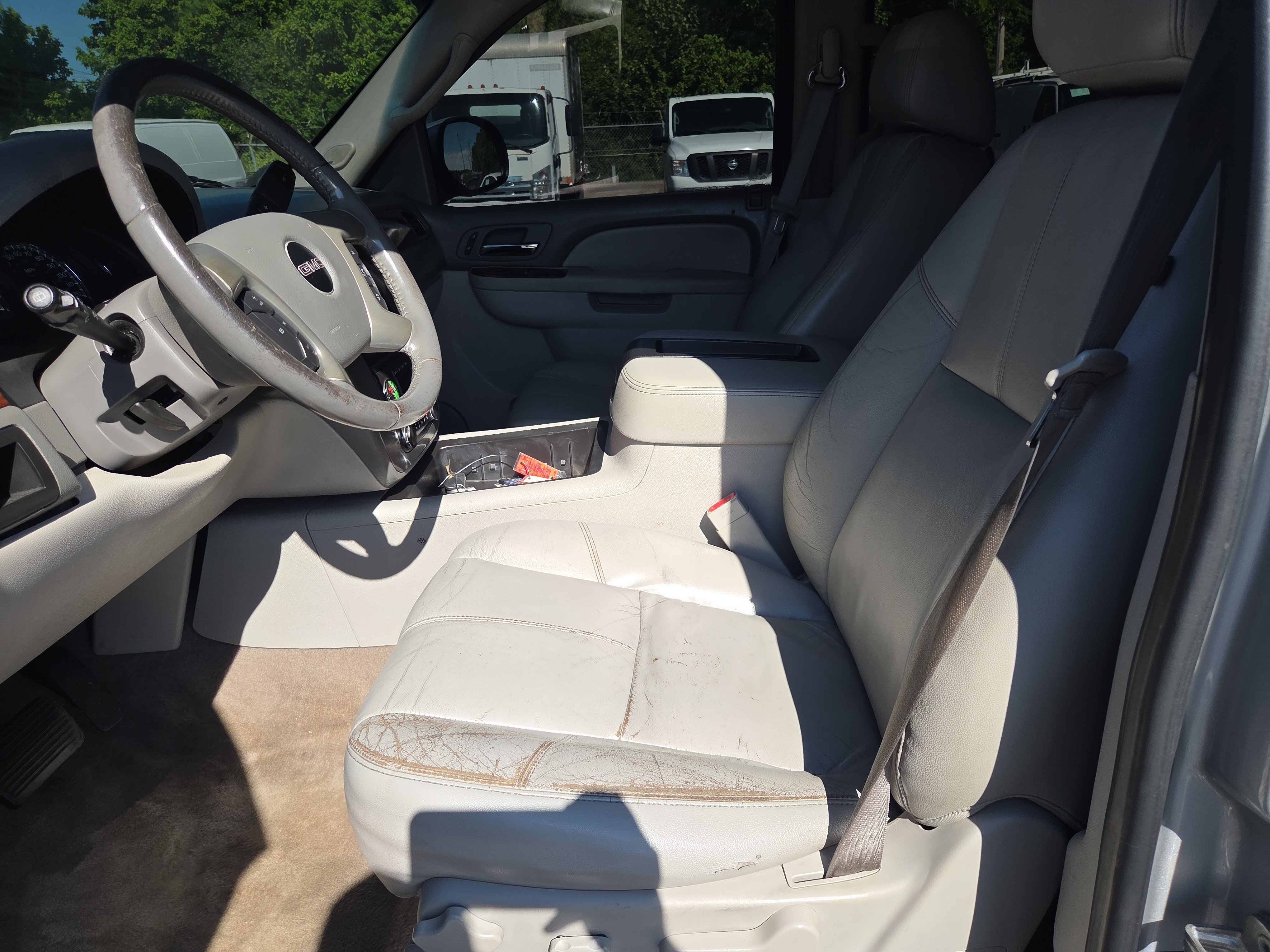 Used 2013 GMC Yukon SLT RWD image 10