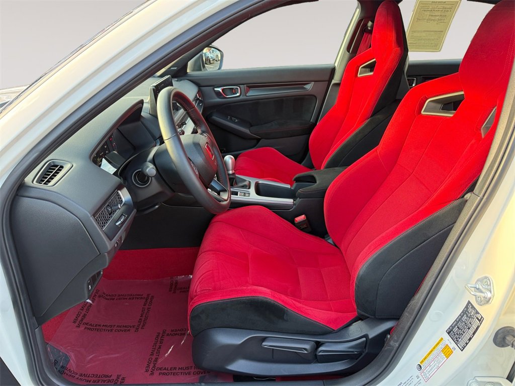 Used 2024 Honda Civic Type R image 9