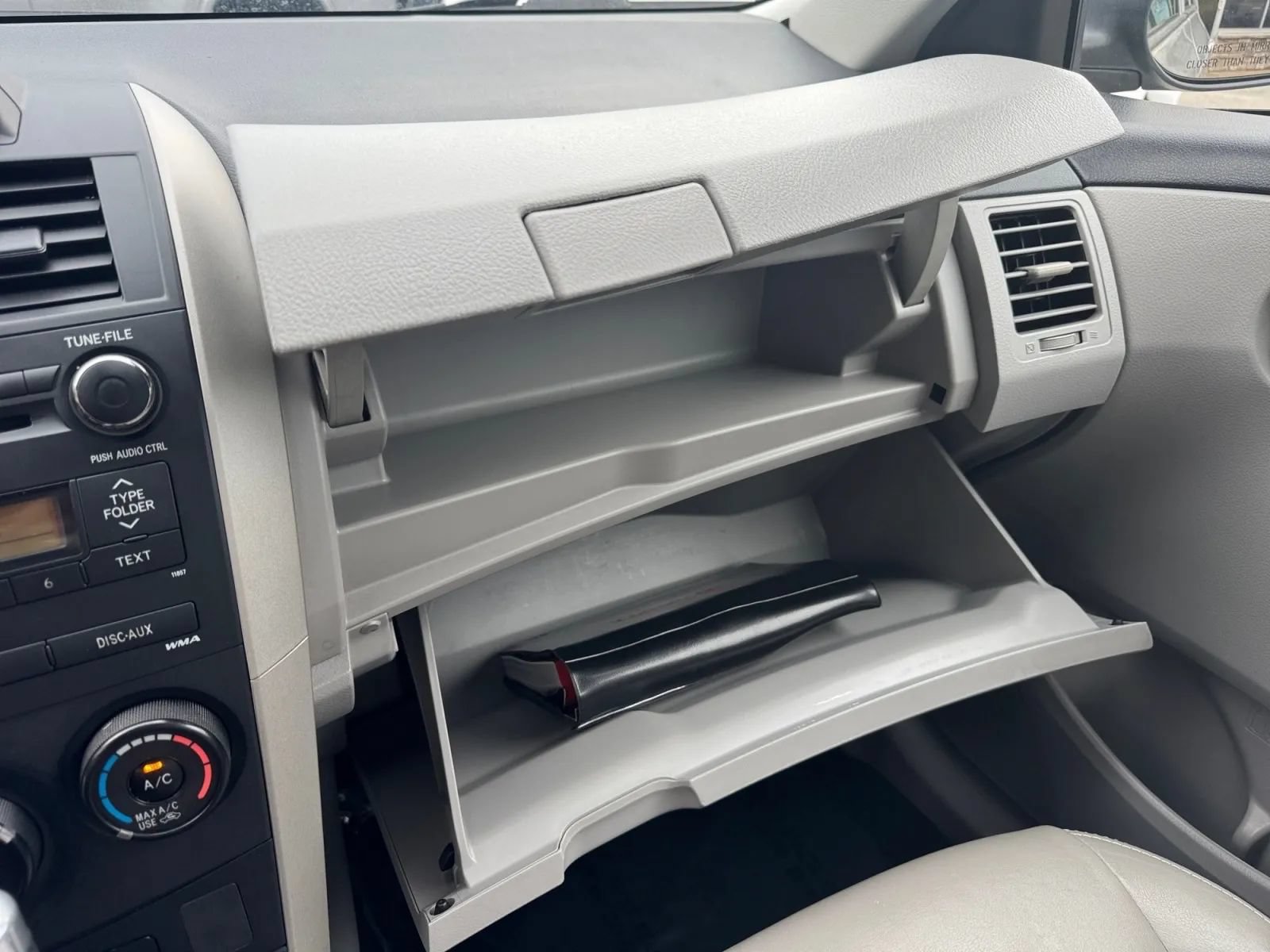 Used 2013 Toyota Corolla L FWD image 24