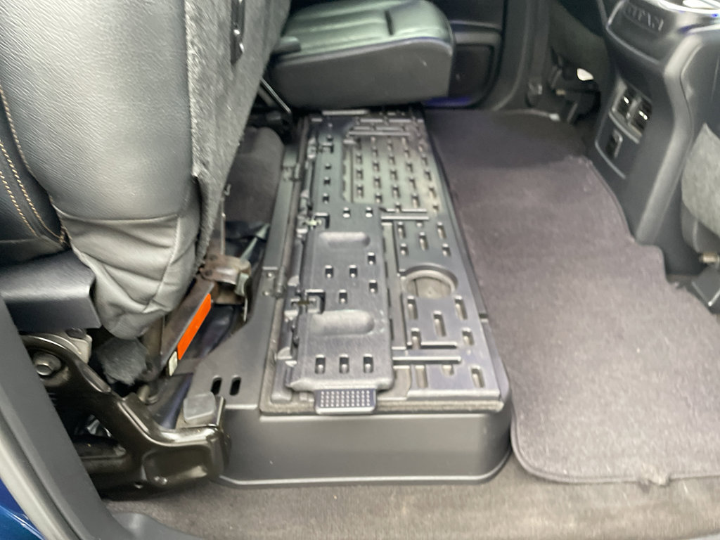 Used 2017 Nissan Titan SL image 54