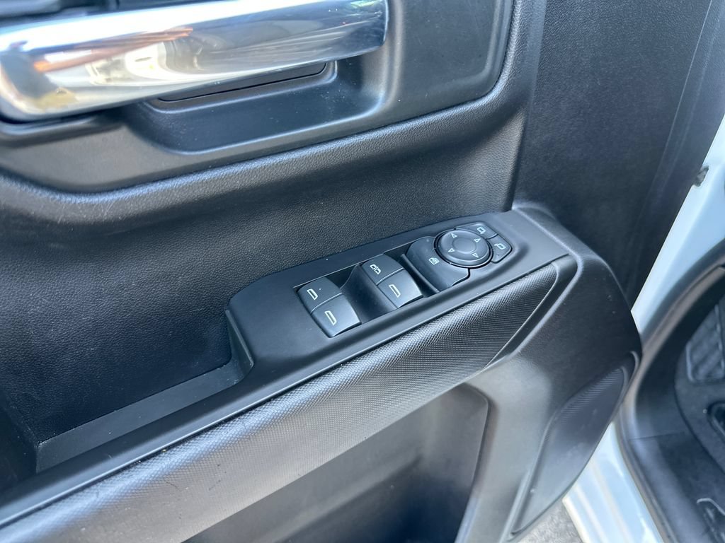Used 2024 Chevrolet Silverado 1500 Custom RWD image 22