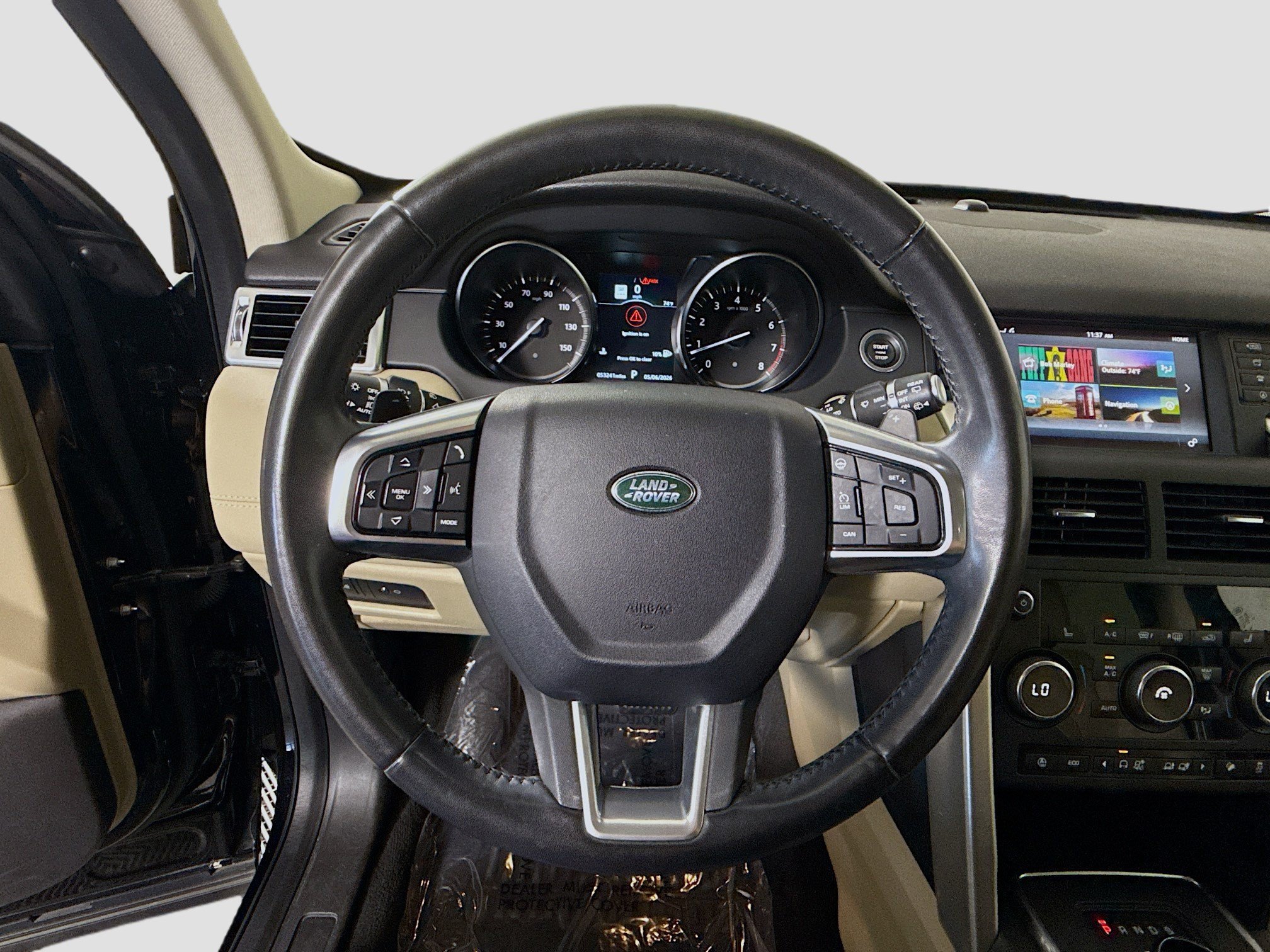 Used 2019 Land Rover Discovery Sport HSE AWD/4WD image 13
