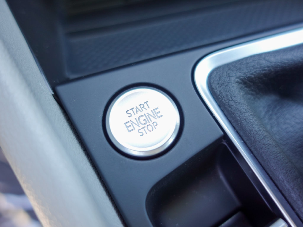 New 2026 Volkswagen Jetta SE FWD image 21