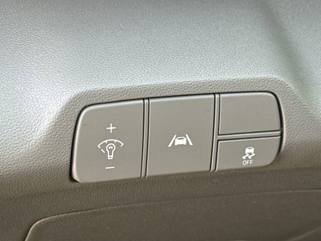Used 2021 Hyundai Elantra SEL FWD image 20