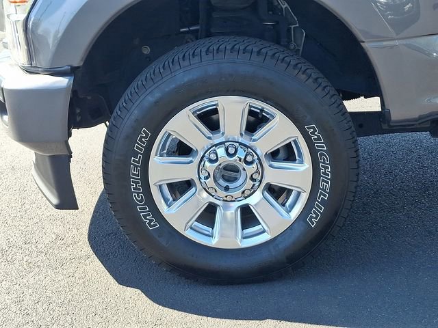 Used 2021 Ford F250 Platinum w/ FX4 Off-Road Package AWD/4WD image 27